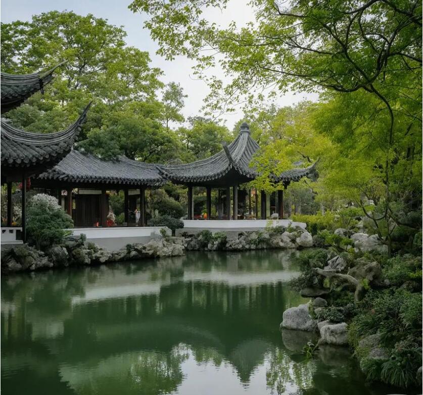 雷波县夏菡餐饮有限公司